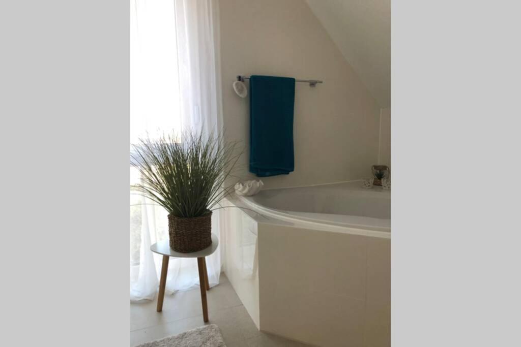 Leaf&Stay Ferienhaus Auf Usedom Mit Optionaler Wallbox Usedom Town Ngoại thất bức ảnh